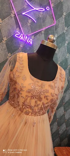 Zaina customise